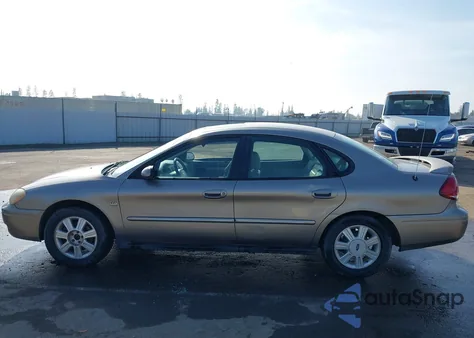 2004 Ford Taurus Sel z USA, uszkodzony, nr VIN 1FAHP56S24G134631